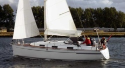 Yachtcharter Bodensee auf Bavaria Cruiser 32